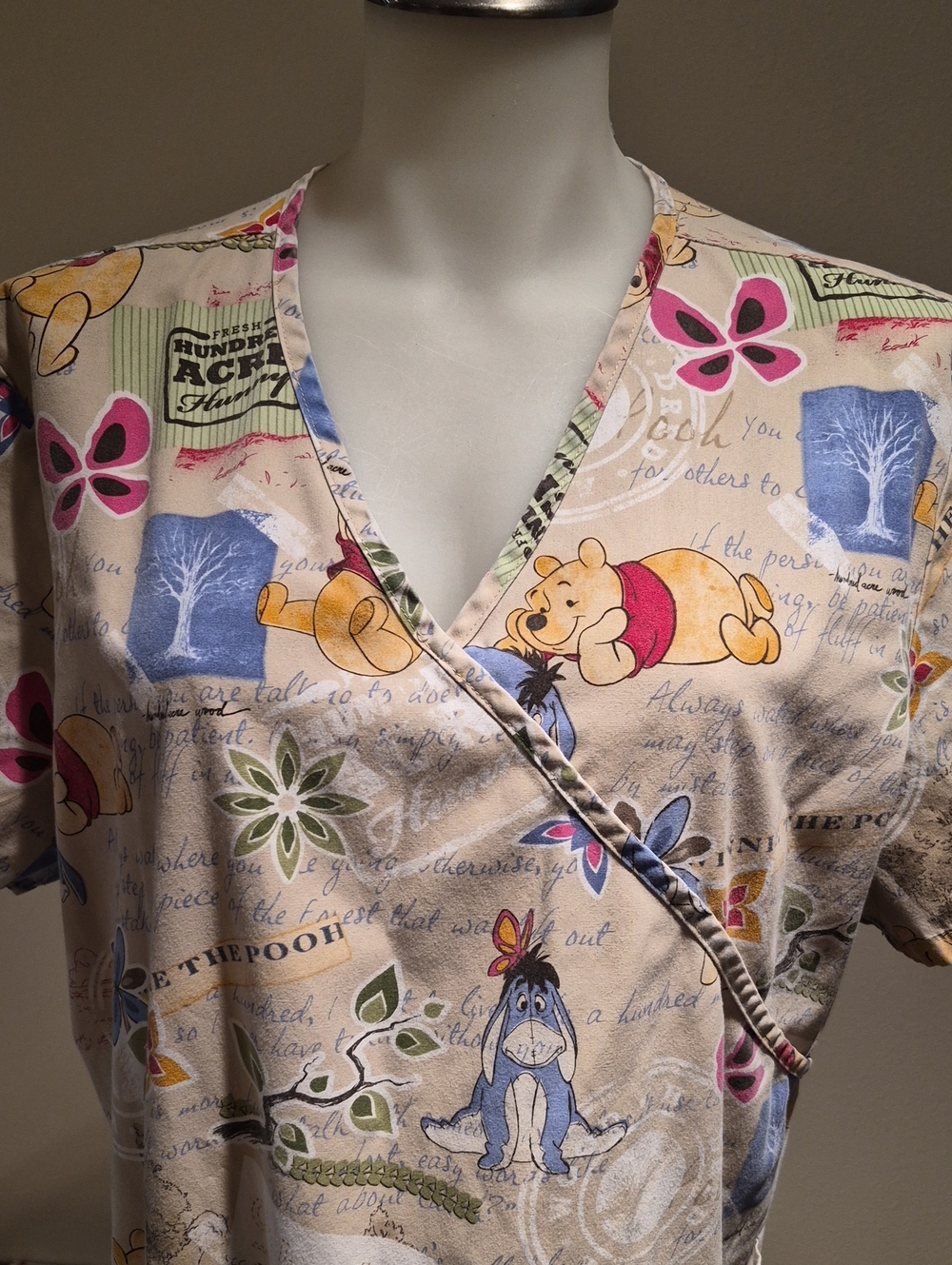 Winnie the Pooh Scrub Top, Size Large